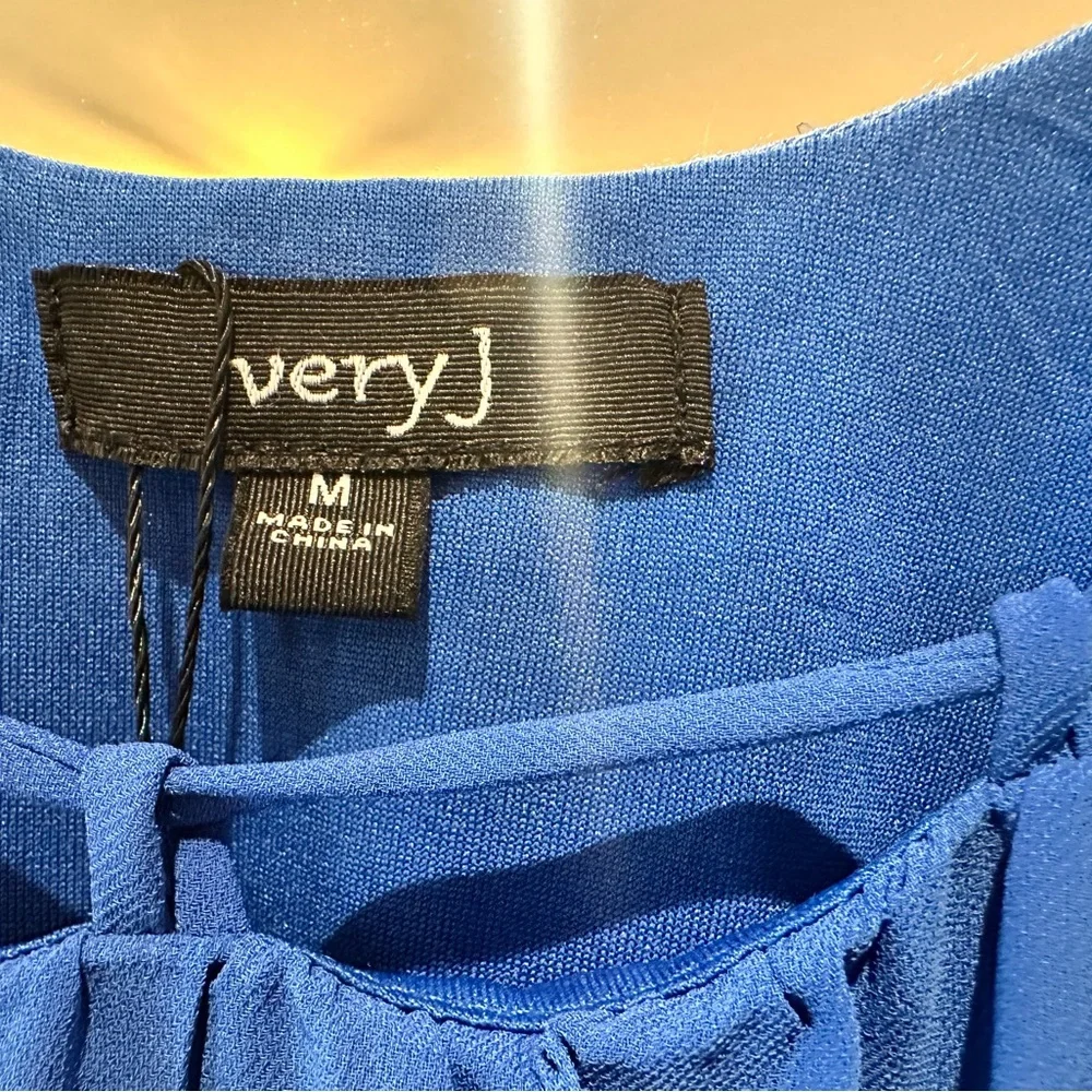 Very J Vibrant Blue Sleeveless Top - Picture 4 of 4